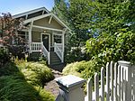 2541 8th Ave W, Seattle, WA