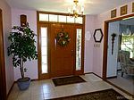 265 Deerwood Ln, Grand Island, NY