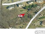 47 School Rd E, Marlboro, NJ