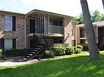 8751 Broadway St, Houston, TX