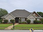 2111 Whitney Oaks Dr, Ocean Springs, MS