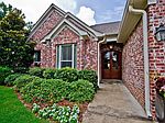 606 Berkeley Ct, Oxford, MS