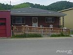 28 Floyd St, Warfield, KY