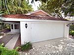 813 E 22nd Ave, New Smyrna Beach, FL