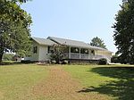 550 Hart Rd, Macomb, MO