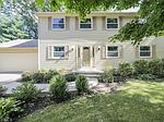 4679 Treetop Dr, Copley, OH