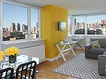 Crescent St, Long Island City, NY