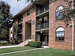 15 Treeway Ct, Towson, MD