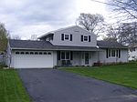 12416 Lakeside Dr, Conneaut Lake, PA