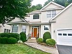 111 Governor Trumbull Way, Trumbull, CT