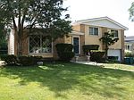 23 Lombard Cir, Lombard, IL