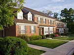 100 Wickshire Cir, Lititz, PA