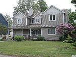25 Western Concourse, Amity Harbor, NY