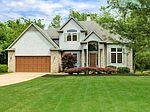 319 Vinwood Ln, Powell, OH
