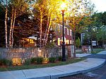 2 Stonefield Cir, Winchester, MA