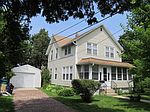 1023 Franklin St, Dekalb, IL