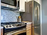 10-40 River Rd, Manhattan, NY