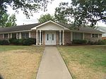 2016 Country Club Dr, Sweetwater, TX