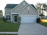 586 English Oak Cir, Moncks Corner, SC