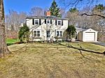 33 Woodman Rd, Durham, NH