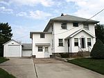 1025 Grasser St, Oregon, OH