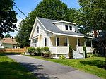 52 Dennett St, Portland, ME