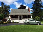 218 S Lincoln Ave, Orchard Park, NY