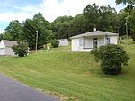 4366 John Nash Blvd, Bluefield, WV