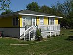 624 Cowan St, Aurora, MO