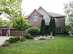 806 Abbey Wood Dr, Shorewood, IL