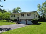7 Crosby Ct # 1, Fishkill, NY