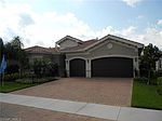 96221 Vanderbilt Dr, Naples, FL