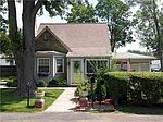 2224 River Rd, Niagara Falls, NY