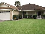 1068 Meadowvale Dr, Beaumont, TX
