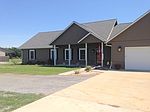5611 W 450, Pryor, OK