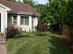 4 Glen Ave, Roseland, NJ