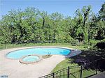 3940 Fountain Cir, Fountainville, PA