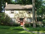 460 Kerr Ln, Springfield, PA