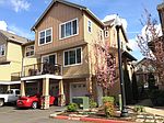705 NW Falling Waters Ln UNIT 105, Portland, OR