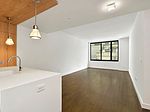 211 E 13th St, New York, NY