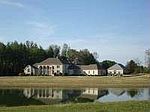 250 Silver Leaf Dr, Jackson, TN
