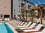 333 E Greenbriar Ln, Dallas, TX