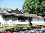 1494 Poppy Peak Dr, Pasadena, CA