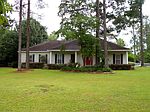 323 Palm Island Dr, Jesup, GA
