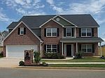 302 Broderick Cir, Warner Robins, GA