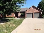 16 Chadwick Ln, Country Club, MO