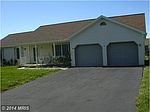 13153 Seneca Dr, Waynesboro, PA