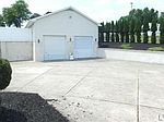 65 Moyers Ln, Easton, PA