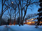 975 Clifton Ave, Glen Ellyn, IL