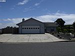 1285 Crocker Ave, Coos Bay, OR